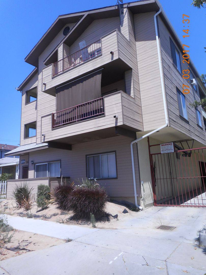 Apartment for rent at 1612 Orizaba Ave, Long Beach, CA 90804