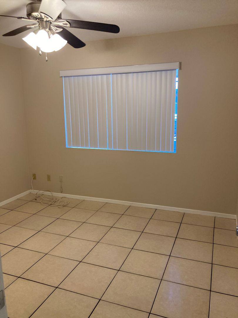 Apartment for rent at 1612 Orizaba Ave, Long Beach, CA 90804