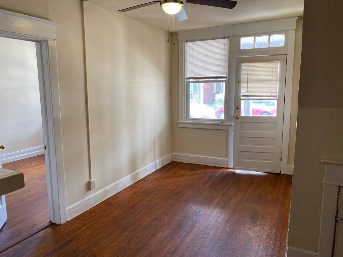 Apartment for rent at 18 S Allen Ave, Richmond, VA 23220