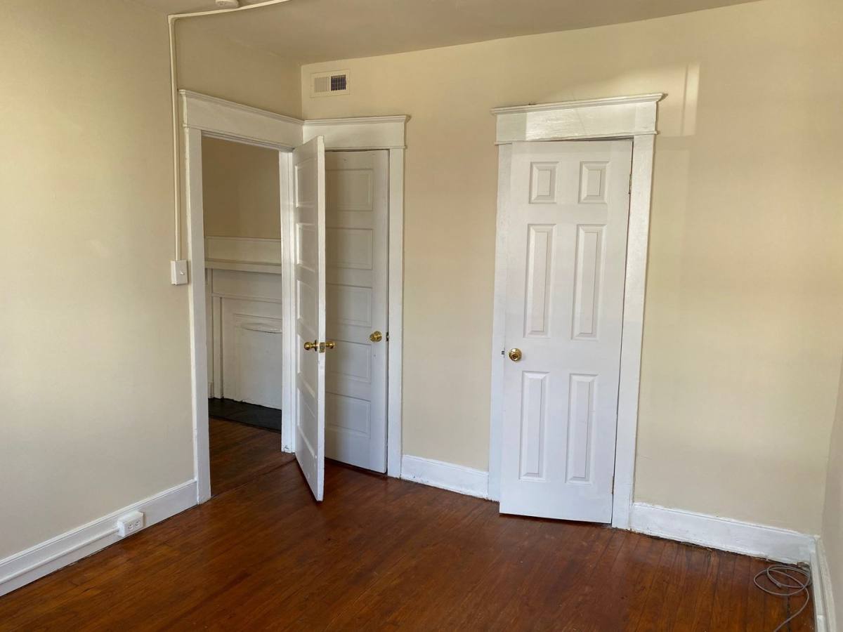 Apartment for rent at 18 S Allen Ave, Richmond, VA 23220