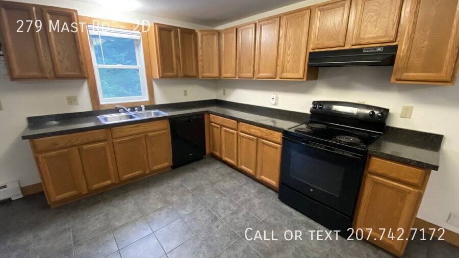 Apartment for rent at 279 Mast Rd #2D, Durham, NH 03824