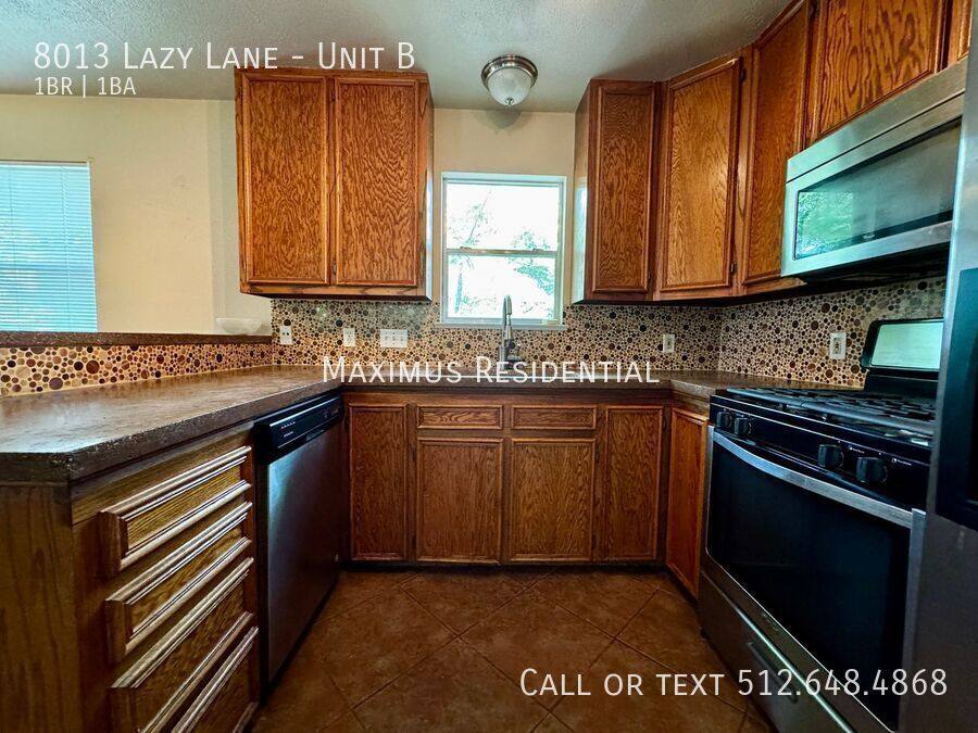 Apartment for rent at 8013 Lazy Lane #B, Austin, TX 78757