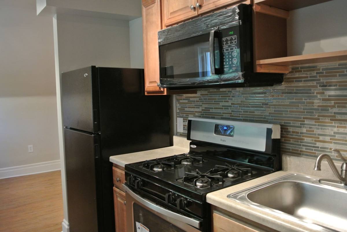 Apartment for rent at 416 N Home Ave, Pittsburgh, PA 15202