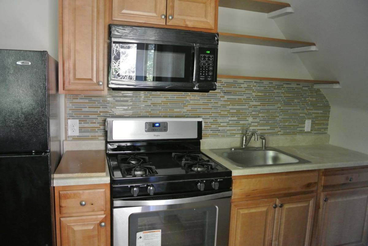 Apartment for rent at 416 N Home Ave, Pittsburgh, PA 15202