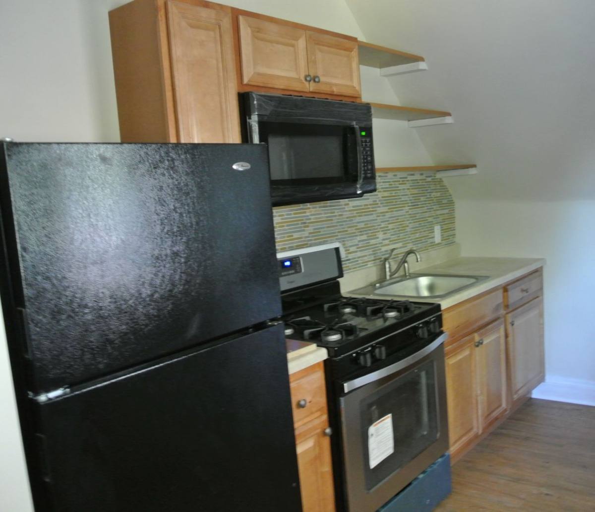 Apartment for rent at 416 N Home Ave, Pittsburgh, PA 15202