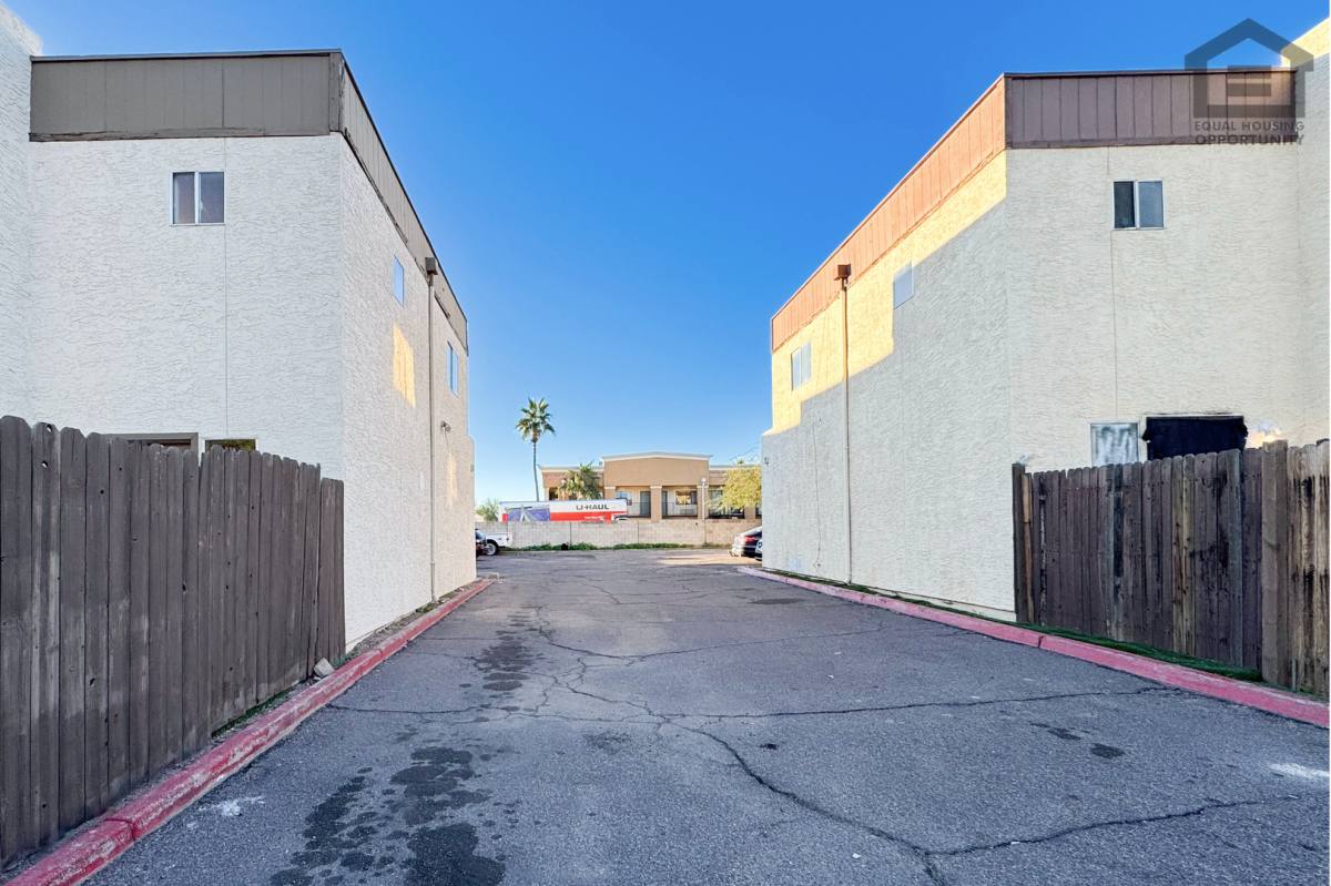 Apartment for rent at 1765 E Pepper Circle, Mesa, AZ 85203