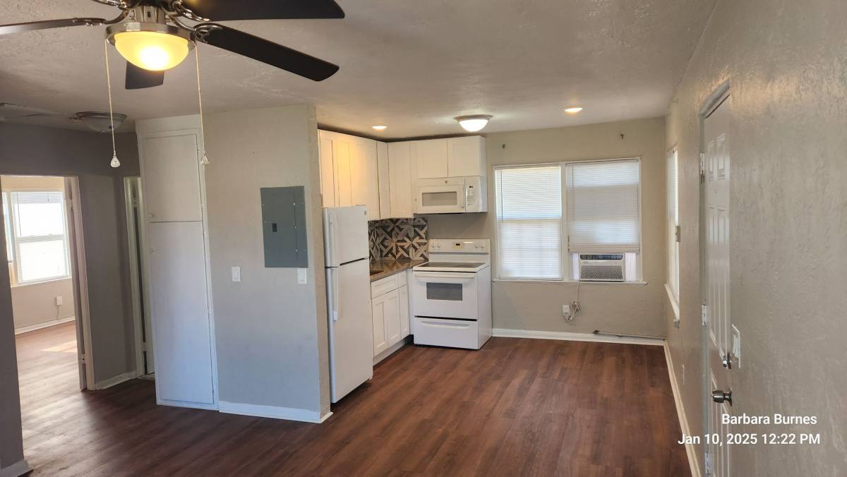 Apartment for rent at 400 S Peninsula Dr, Daytona Beach, FL 32118