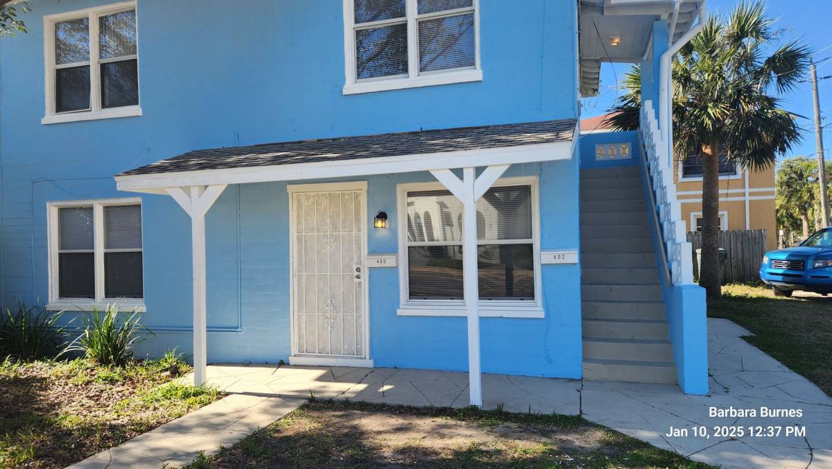 Apartment for rent at 400 S Peninsula Dr, Daytona Beach, FL 32118
