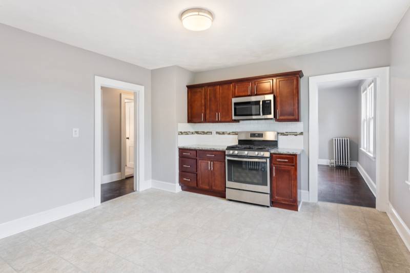 Apartment for rent at 106 Silver St #2, New Britain, CT 06053
