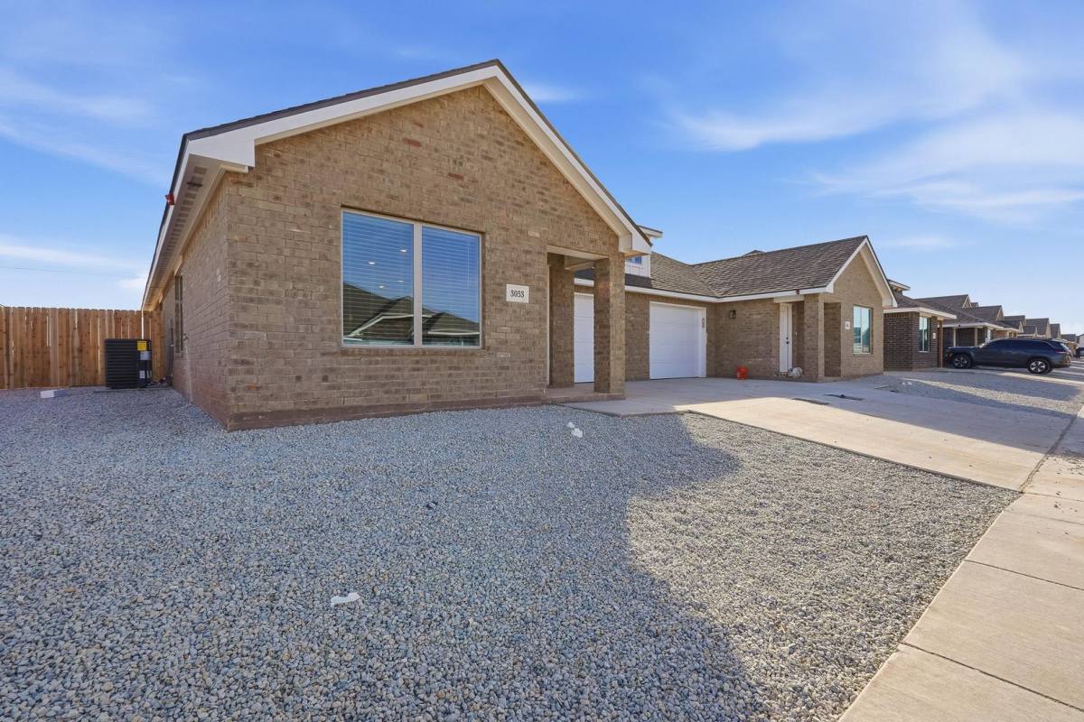Townhouse for rent at 3035 Glennster St, Abilene, TX 79606