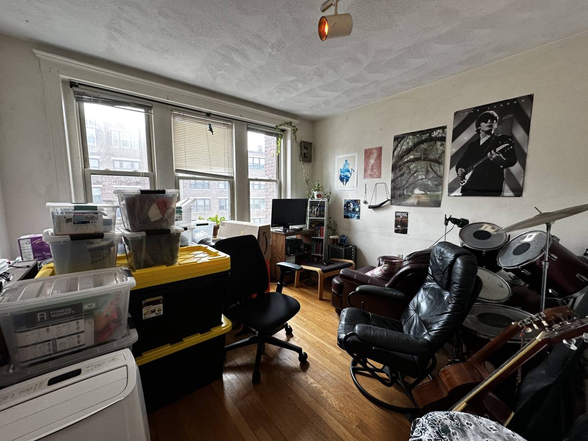 Apartment for rent at 28 Ransom Rd #11, Brighton, MA 02135
