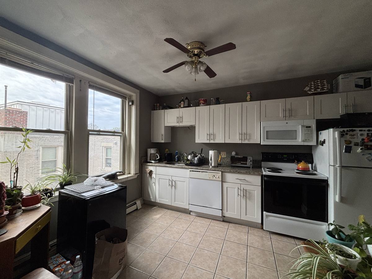 Apartment for rent at 28 Ransom Rd #11, Brighton, MA 02135