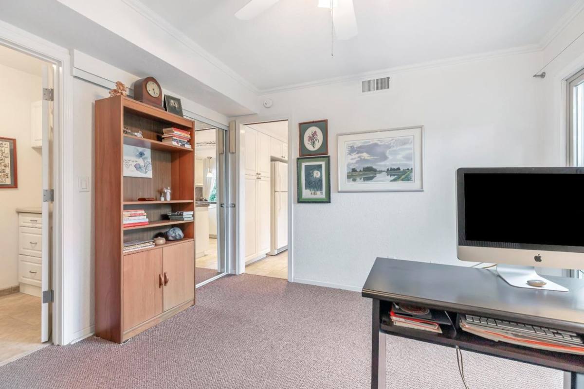 Townhouse for rent at 3248 Casitas Bonito, Sacramento, CA 95825