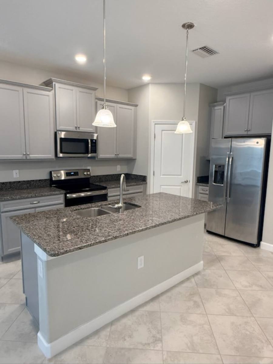 Townhouse for rent at 18873 Noble Caspian Dr, Lutz, FL 33558