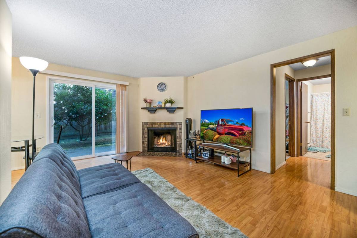 Condo for rent at 2034 14th Ave W, Seattle, WA 98119