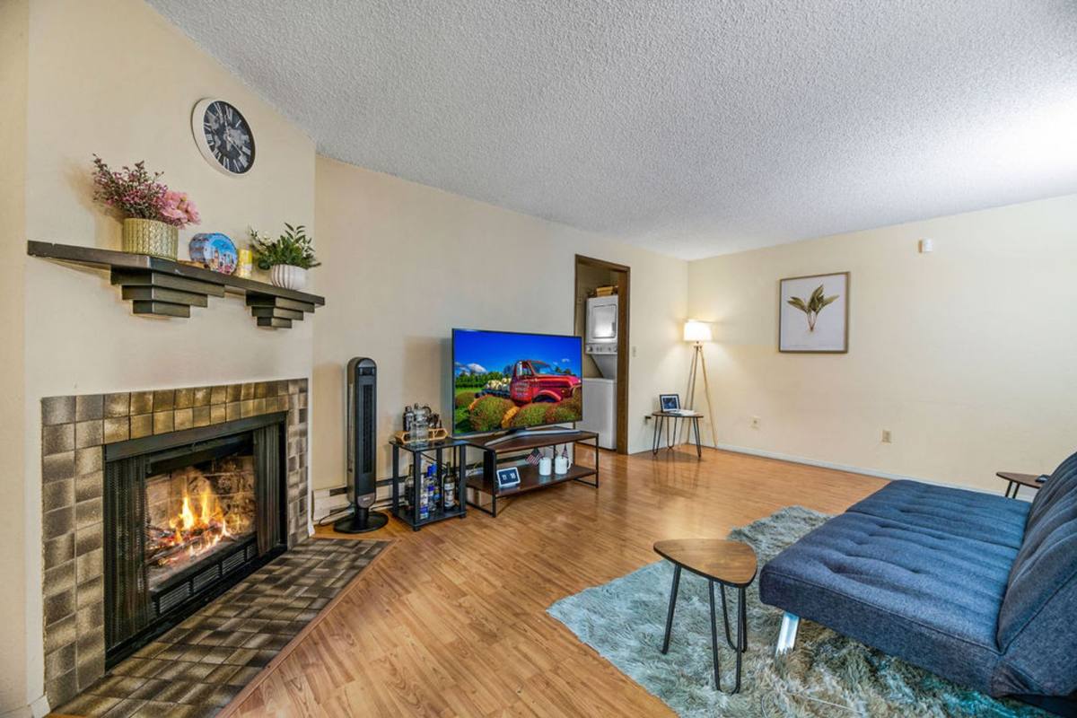 Condo for rent at 2034 14th Ave W, Seattle, WA 98119