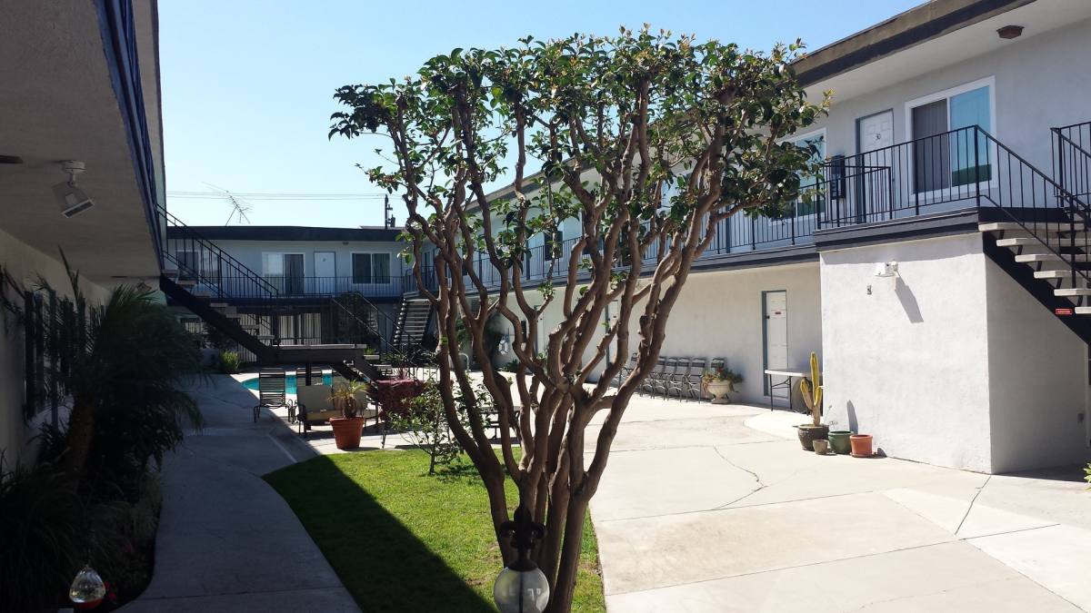Apartment for rent at 20336 Anza Ave, Torrance, CA 90503