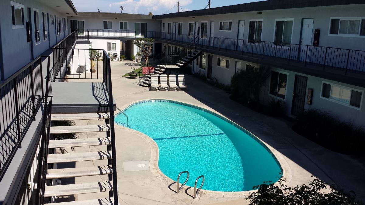 Apartment for rent at 20336 Anza Ave, Torrance, CA 90503