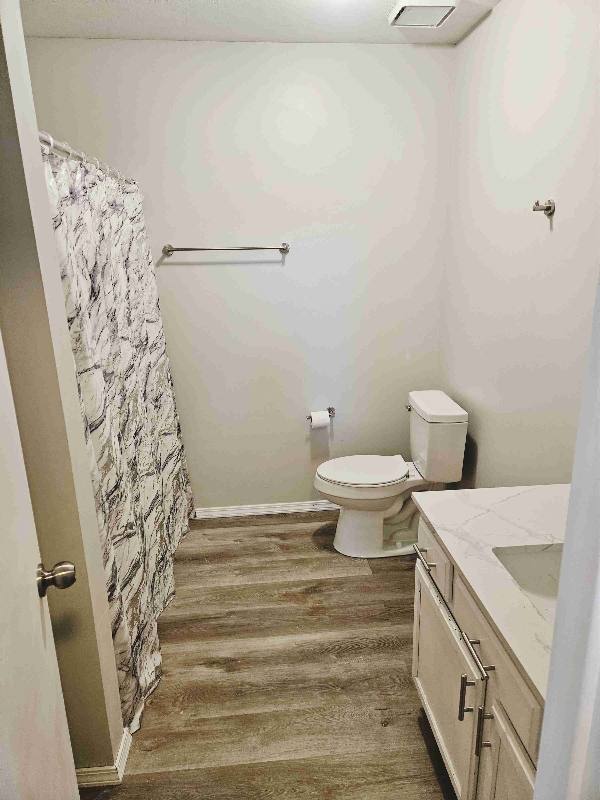 House for rent at 405 W Cherokee Dr, Kechi, KS 67067