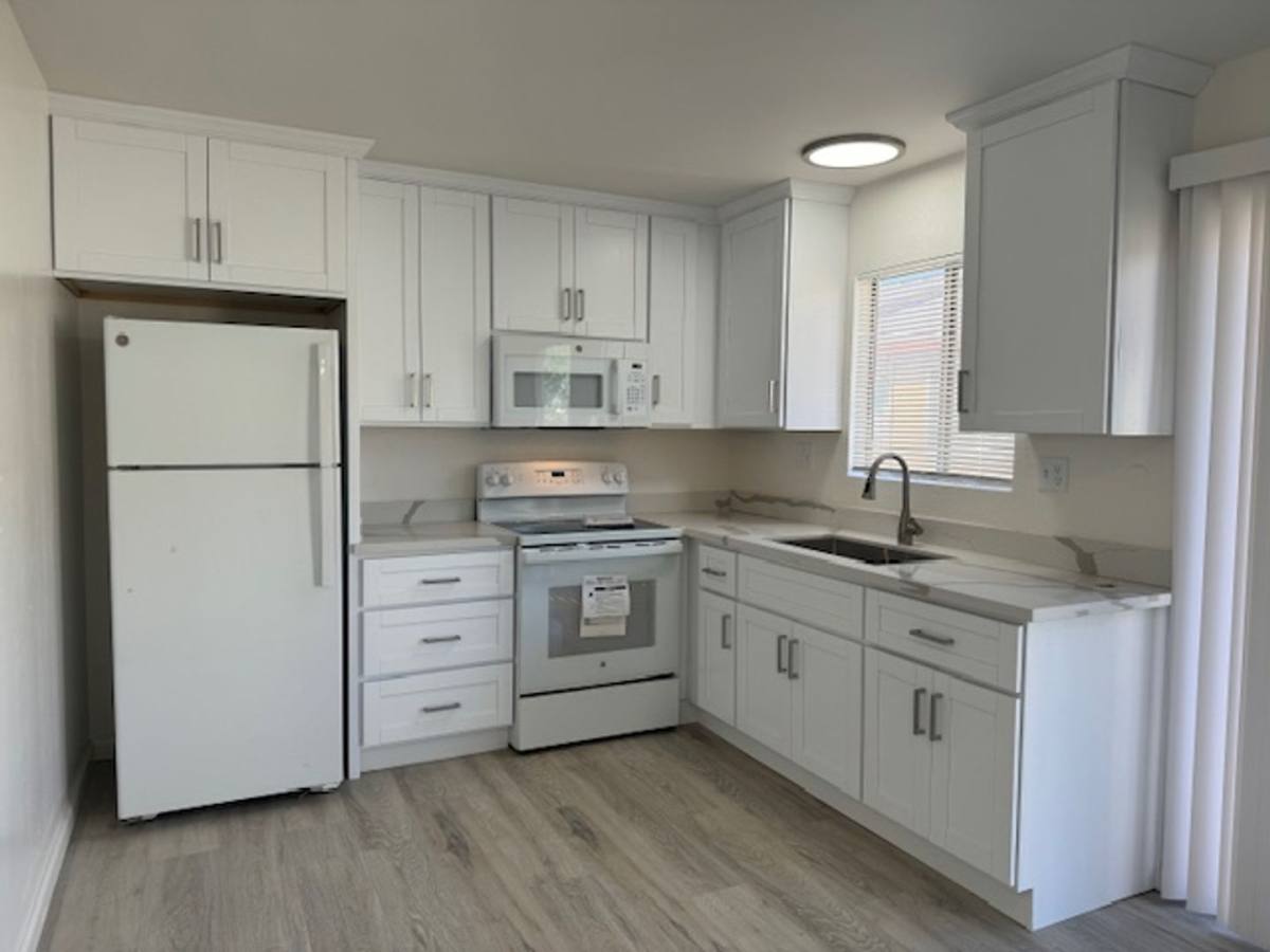 Apartment for rent at 2261-2267 Chestnut St, Livermore, CA 94550
