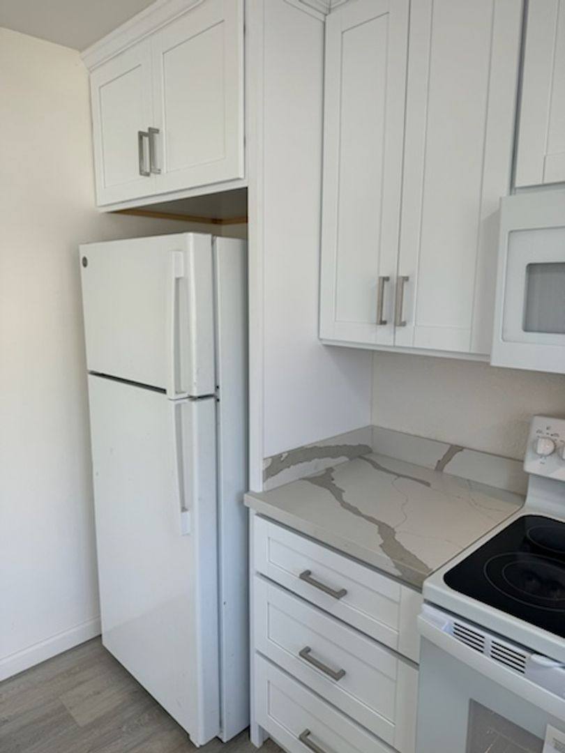 Apartment for rent at 2261-2267 Chestnut St, Livermore, CA 94550