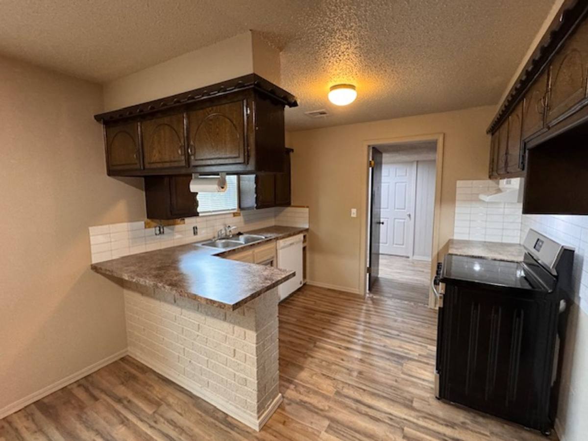 House for rent at 608 SW 13th, Oklahoma City, OK 73160