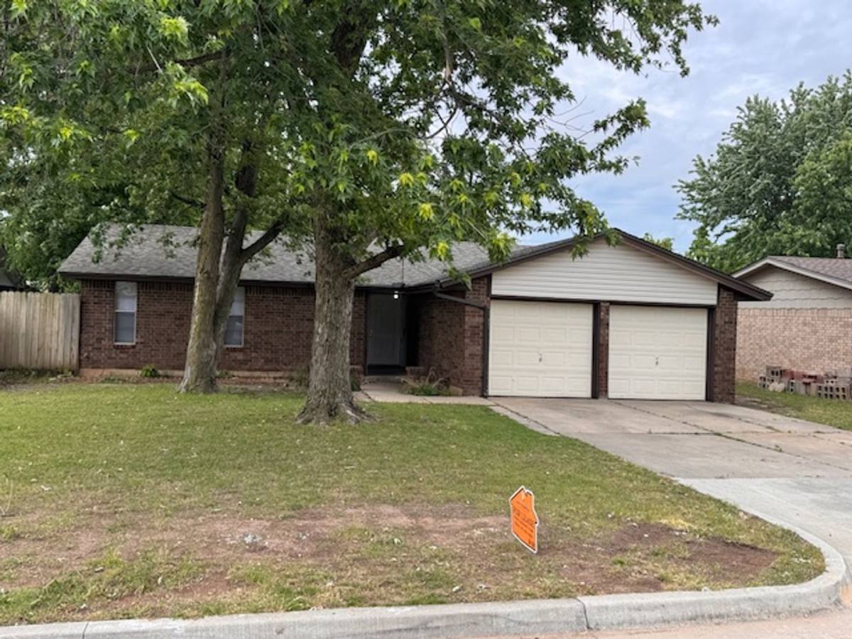 House for rent at 608 SW 13th, Oklahoma City, OK 73160