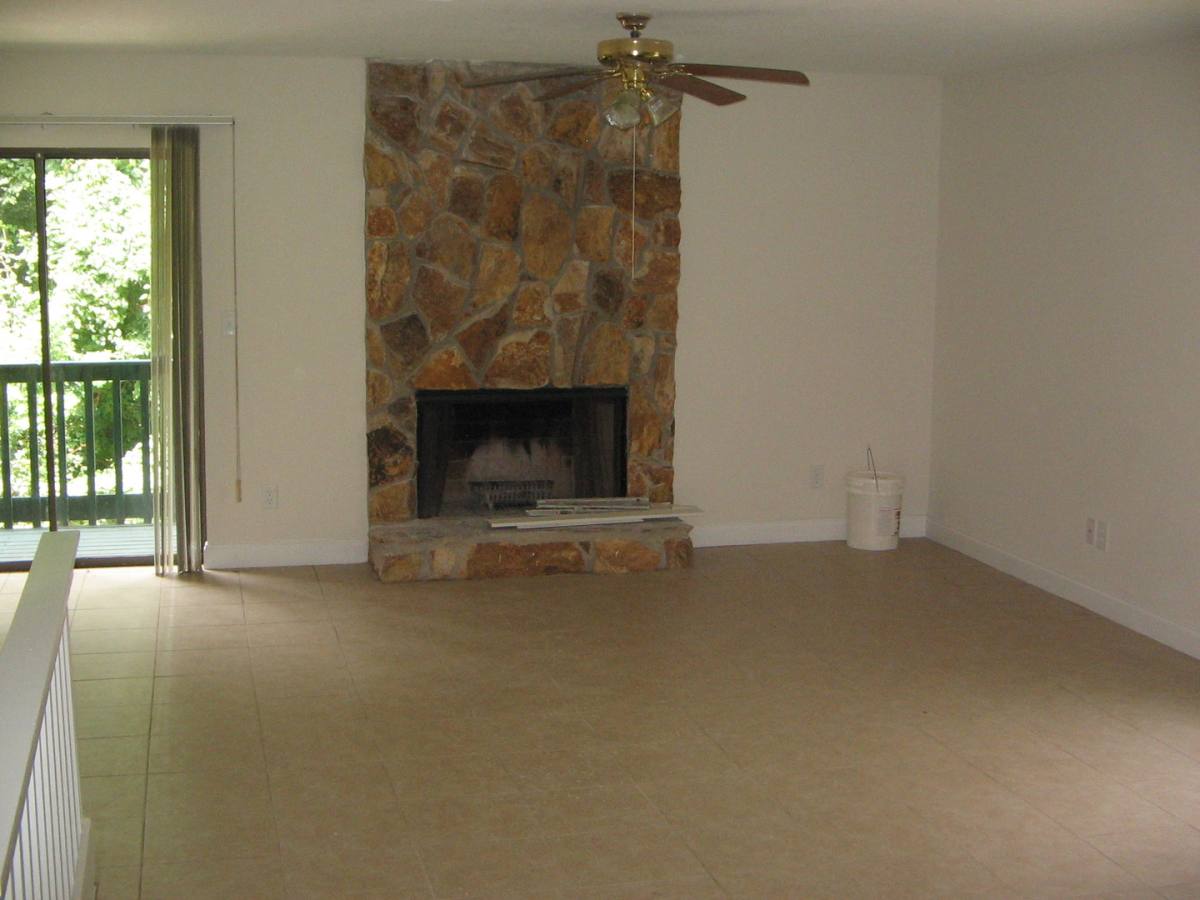 Townhouse for rent at 1206-6 Cross Creek Way, Tallahassee, FL 32301