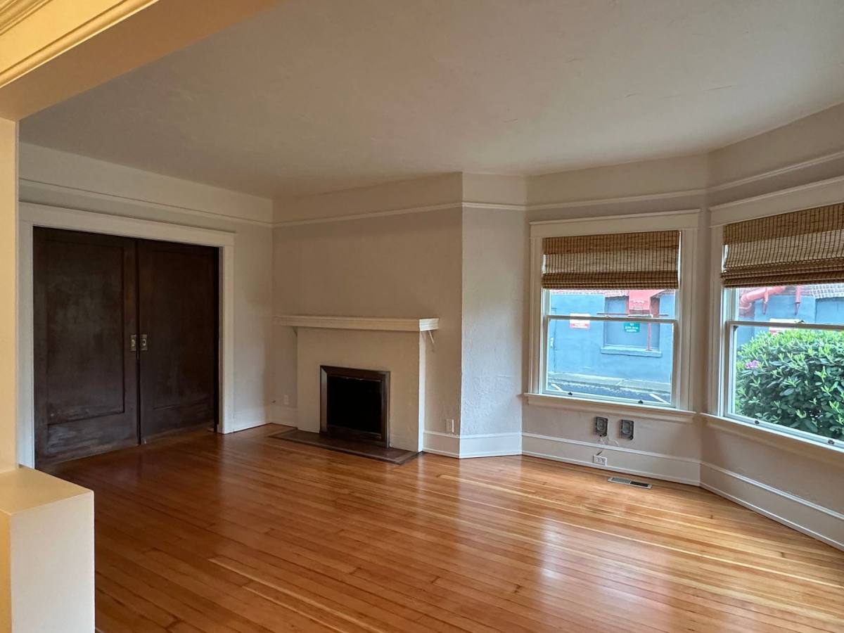 Apartment for rent at 530 NW 23rd Ave, Portland, OR 97210