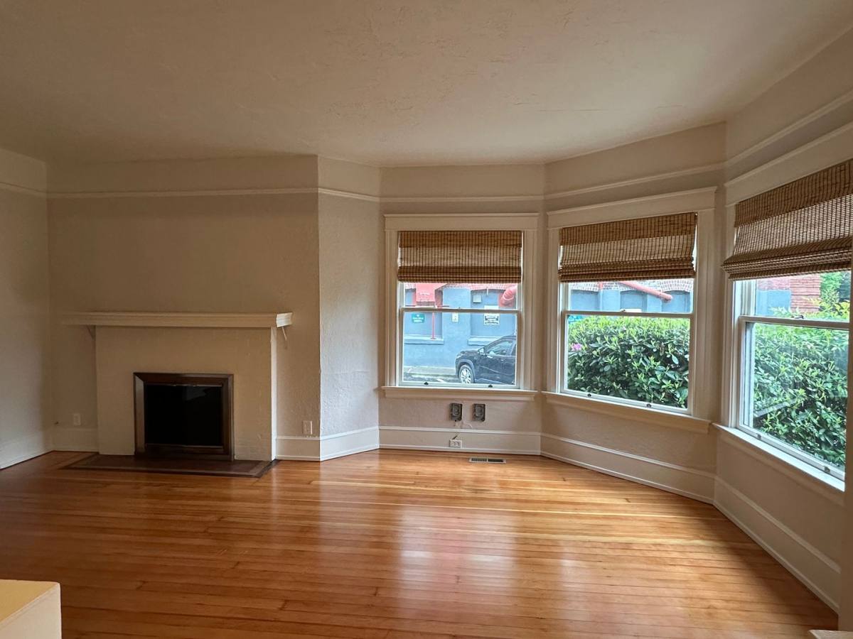 Apartment for rent at 530 NW 23rd Ave, Portland, OR 97210