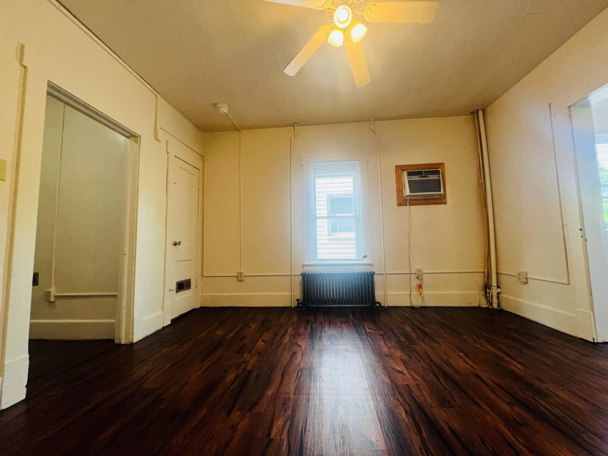 Apartment for rent at 759 Garrison Ave, Morgantown, WV 26505