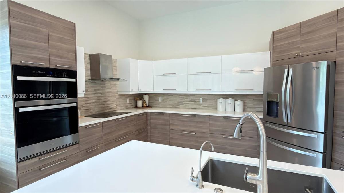 House for rent at 3829 Heron Ridge Lane, Fort Lauderdale, FL 33331