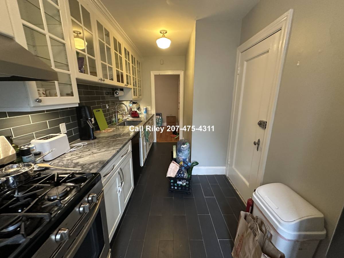 Apartment for rent at 549 Centre St #8, Newton, MA 02458