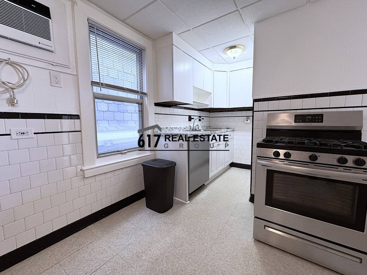 Apartment for rent at 235 E Eagle St #3, East Boston, MA 02128