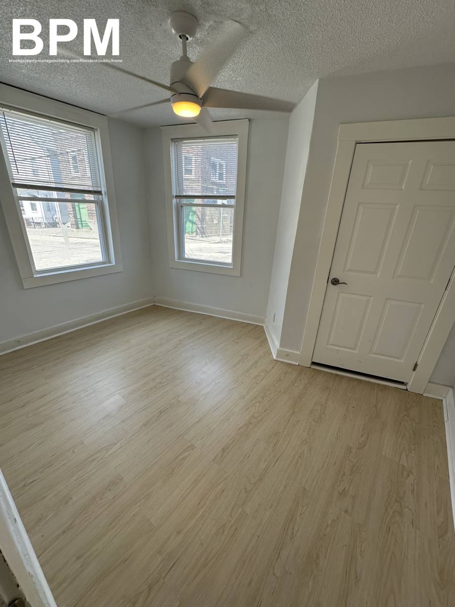 Apartment for rent at 124 Felton St #1, Waltham, MA 02453