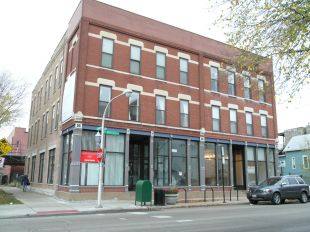 Apartment for rent at 3055 Sheffield #2C, Chicago, IL 60657