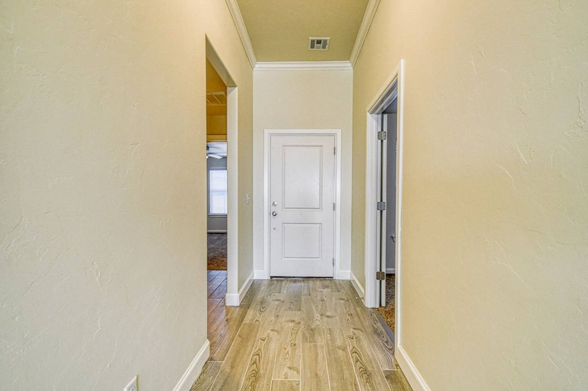House for rent at 3112 Pebble Pond Dr, Norman, OK 73071