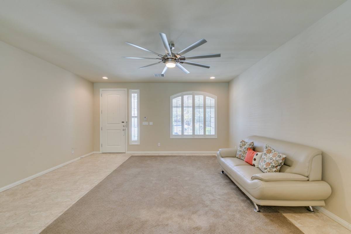 House for rent at 9766 Cadence Creek Court, Las Vegas, NV 89141