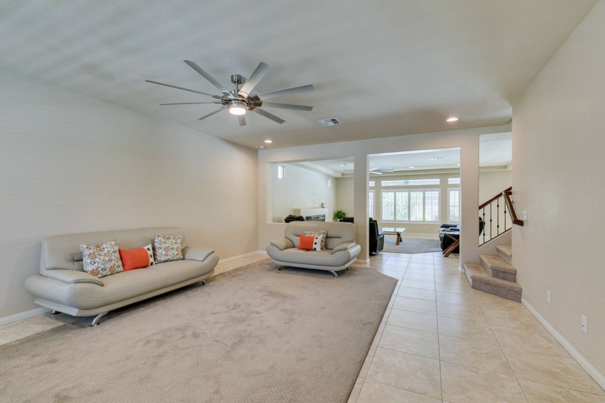 House for rent at 9766 Cadence Creek Court, Las Vegas, NV 89141