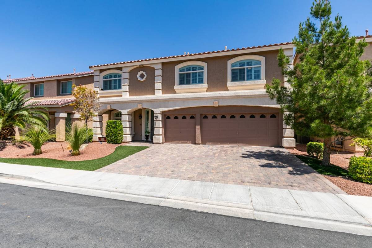 House for rent at 9766 Cadence Creek Court, Las Vegas, NV 89141