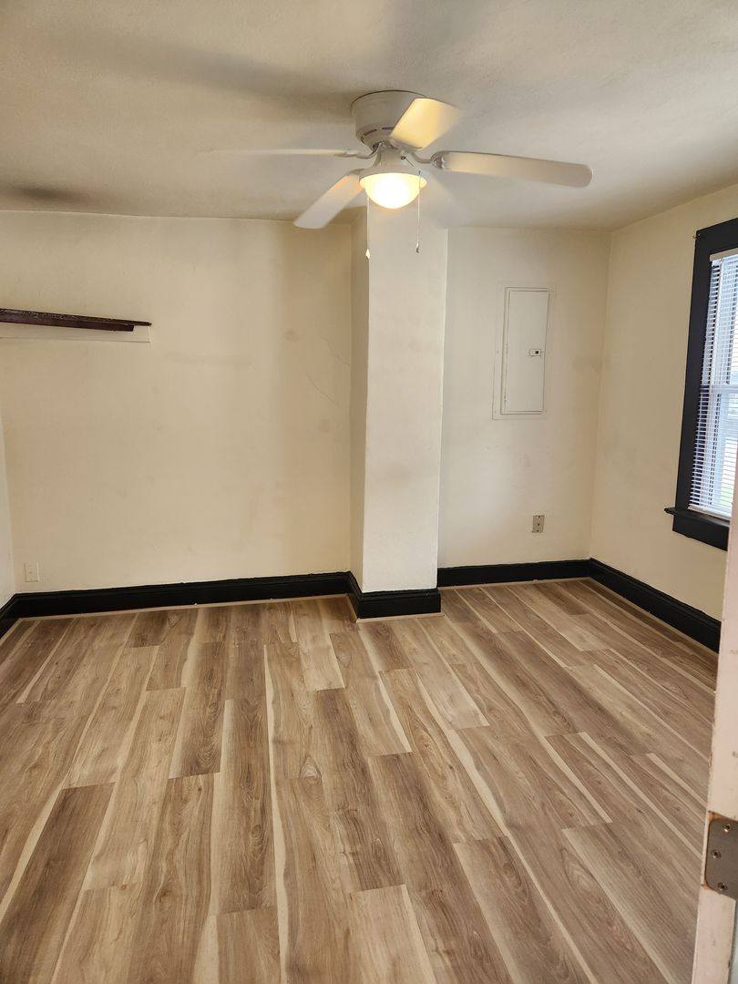 House for rent at 1519 W 42nd St, Norfolk, VA 23508
