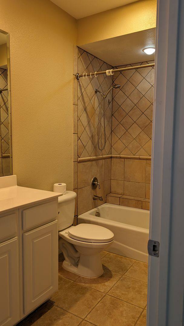 Apartment for rent at 300 San Gabriel Village Blvd #821, Georgetown, TX 78626