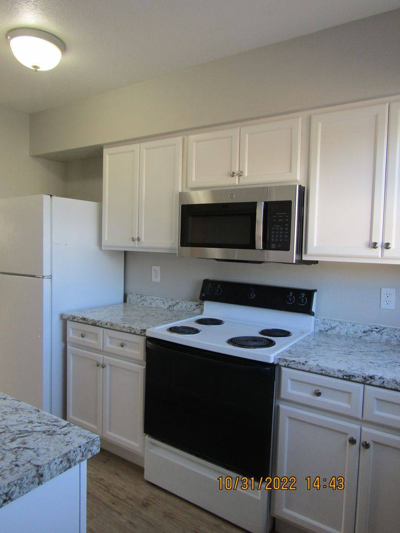 Apartment for rent at 260 W 8th Ave, Building, Mesa, AZ 85210