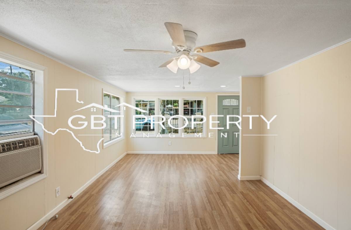 House for rent at 2342 Howard St, Corpus Christi, TX 78408