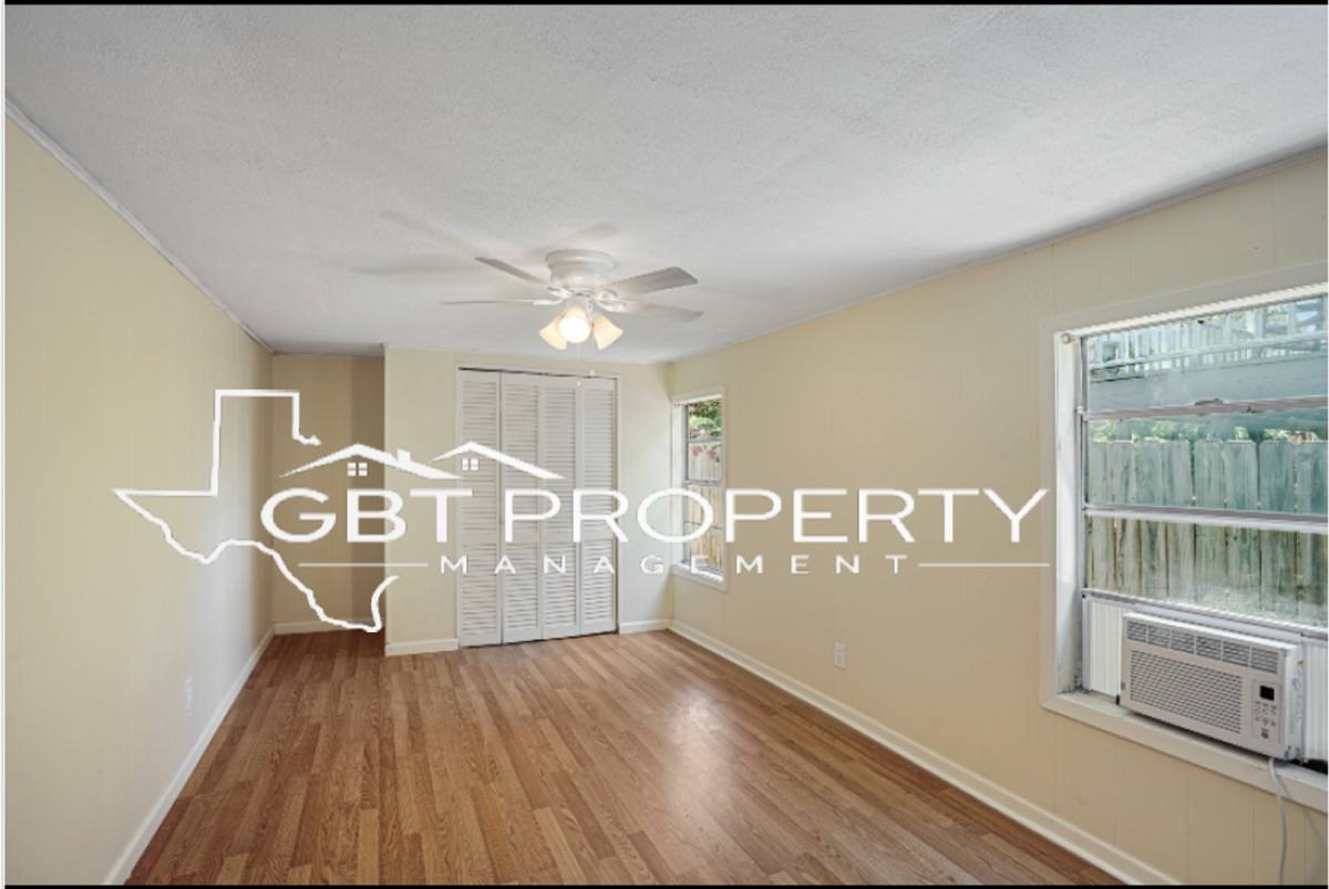 House for rent at 2342 Howard St, Corpus Christi, TX 78408