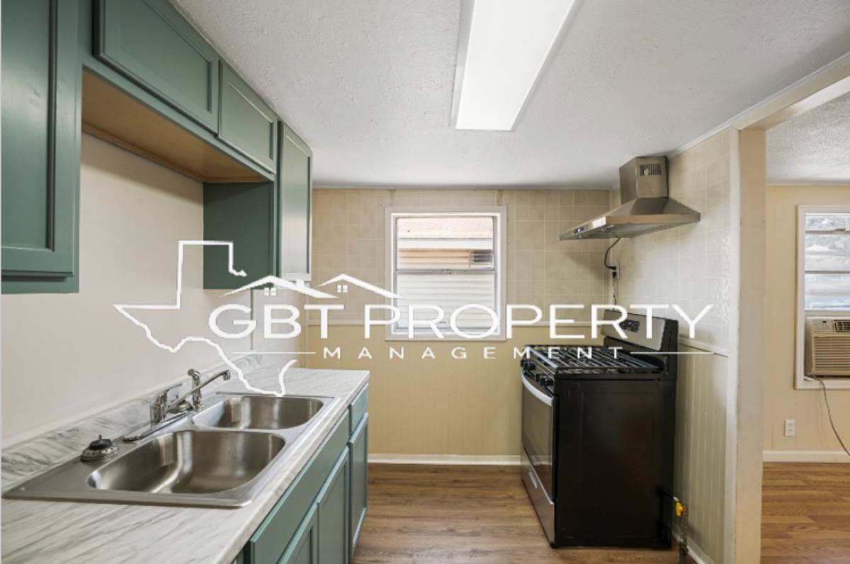 House for rent at 2342 Howard St, Corpus Christi, TX 78408
