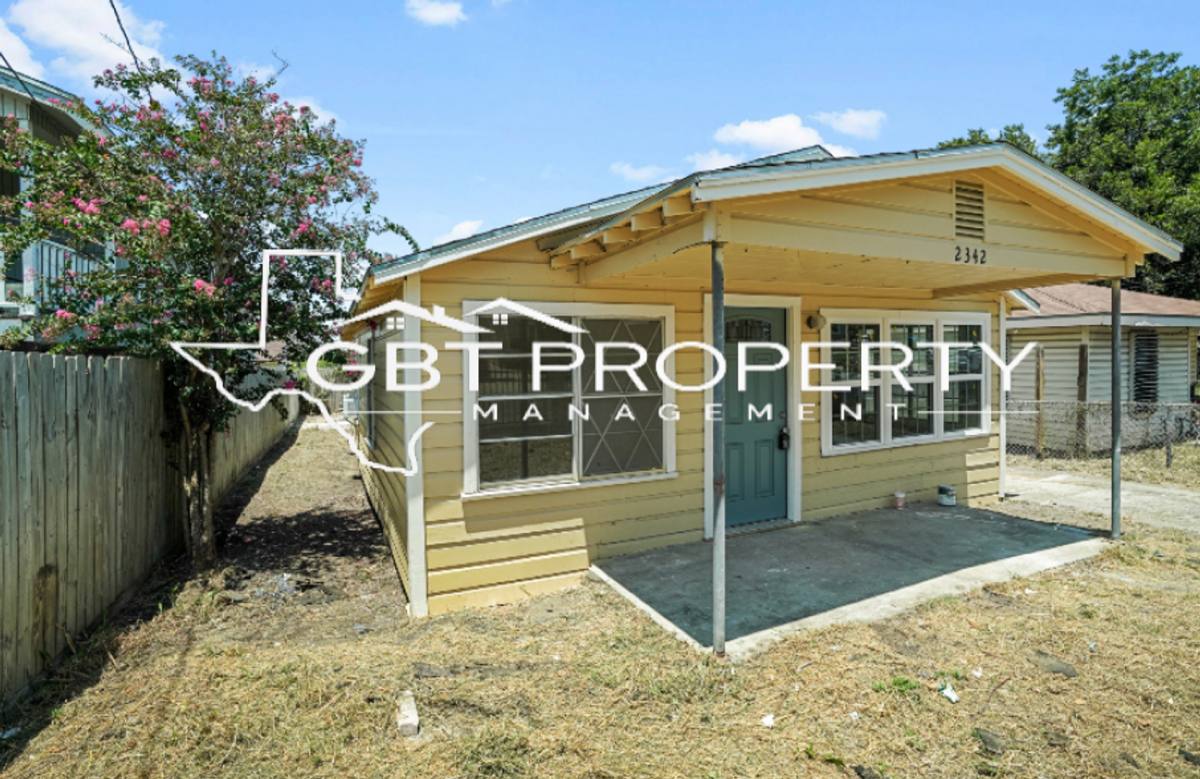 House for rent at 2342 Howard St, Corpus Christi, TX 78408