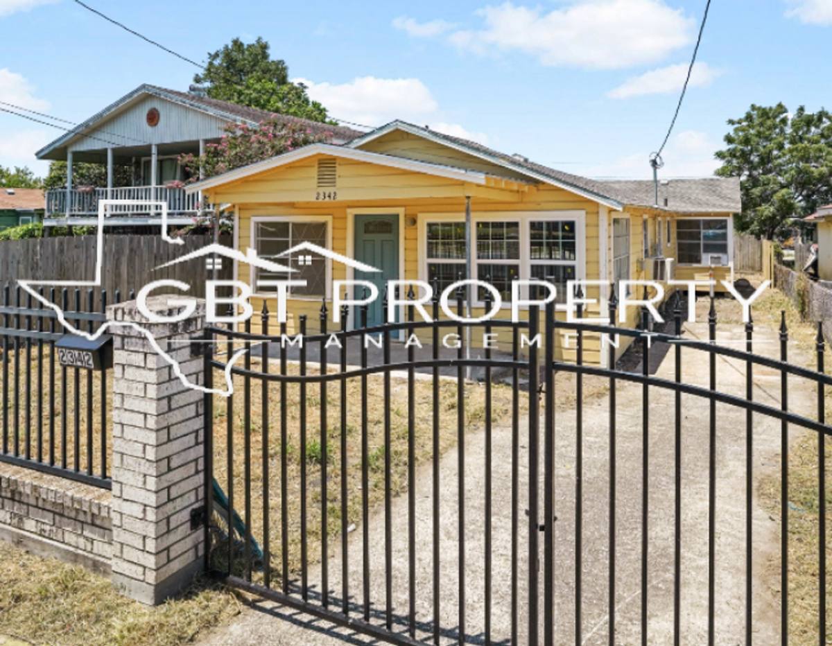 House for rent at 2342 Howard St, Corpus Christi, TX 78408