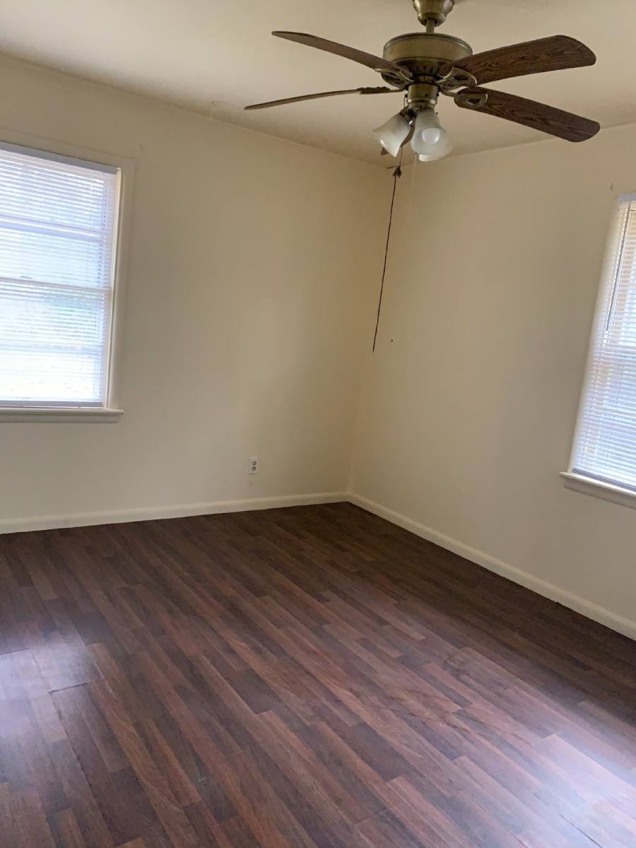 Apartment for rent at 1209 W Matthews, Jonesboro, AR 72401