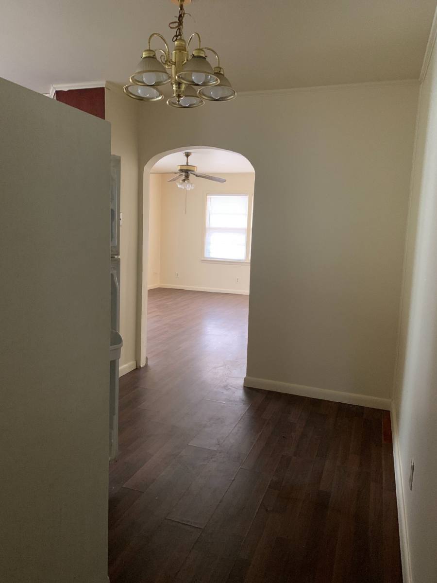 Apartment for rent at 1209 W Matthews, Jonesboro, AR 72401